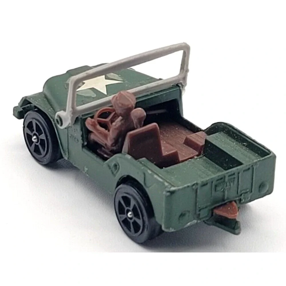 1976 CORGI JUNIORS MILITARY WHIZZWHEELS WILLYS JEEP 1:64 GREAT‎ BRITAIN